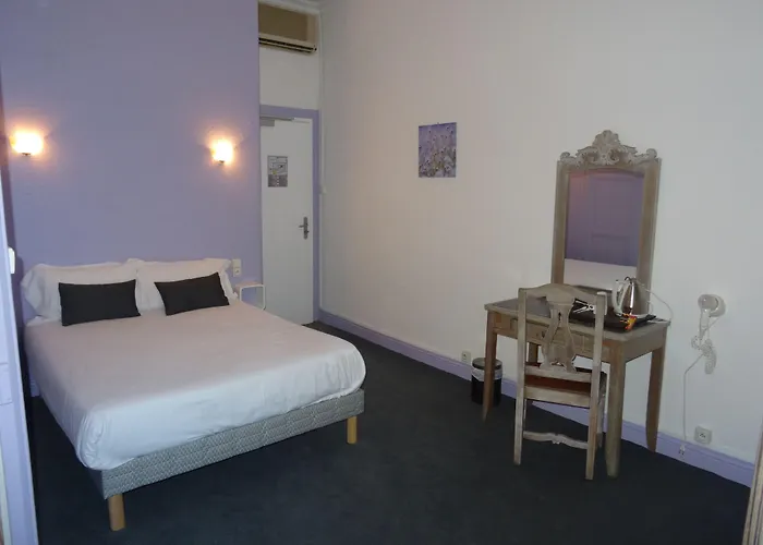 De France Centre Hotell 2*