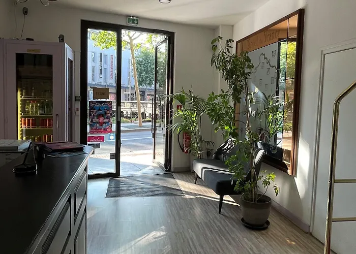 De France Centre Hotel 2*